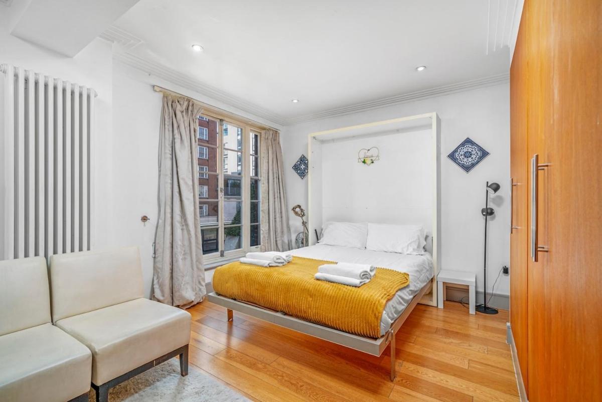 Prestige Flat Apartment